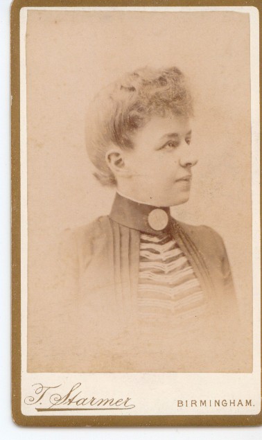 Annie aged about 30